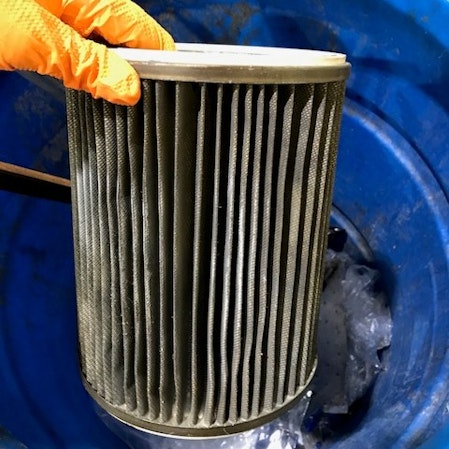 Image of a filter that has exceeded its lifecycle.